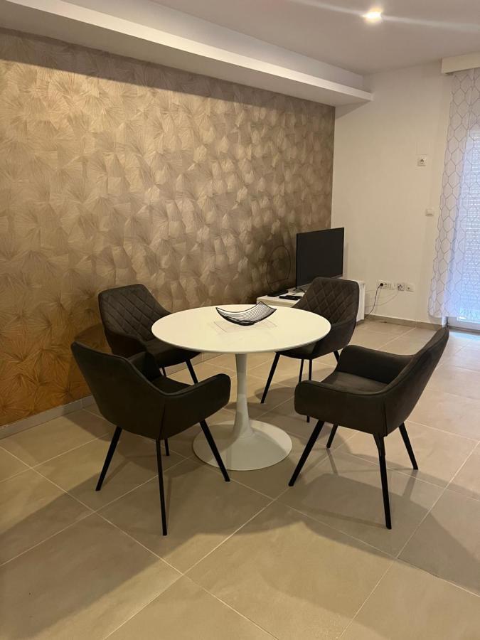 Apartment Brno Pula Dış mekan fotoğraf